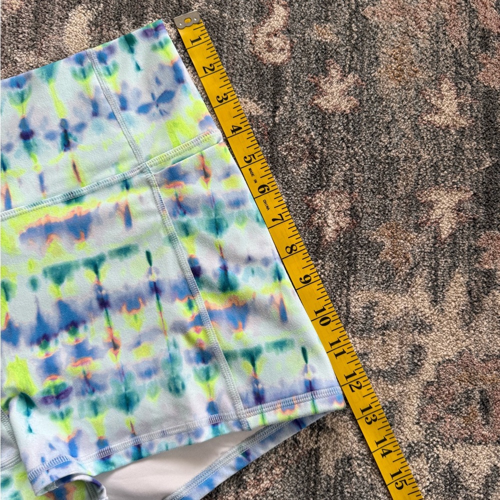 Fabletics Oasis PureLuxe High-Waisted 2'' Short - Picture 8 of 9